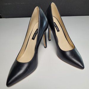 Never worn Nine West Tatiana Black Leather Pointy Toe Pumps